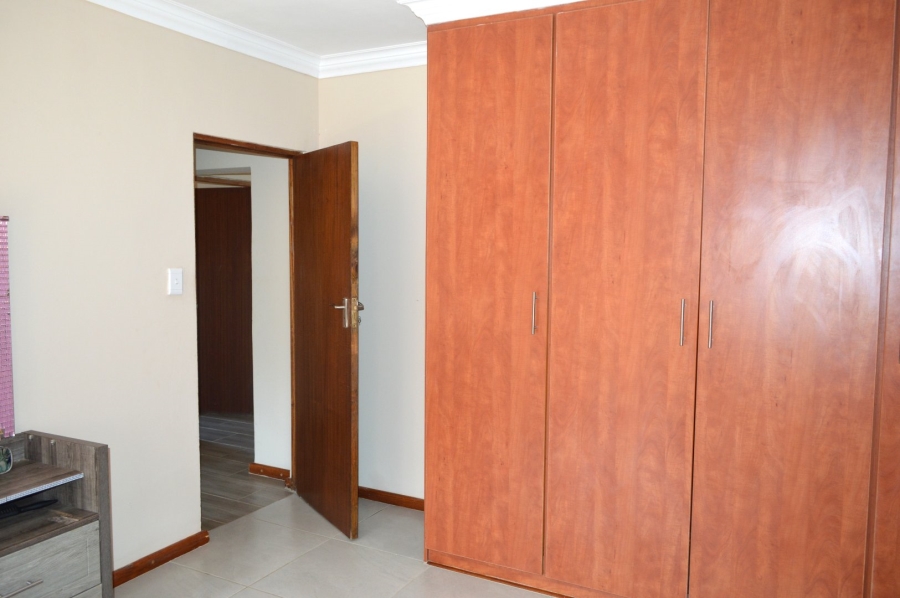 3 Bedroom Property for Sale in Wilkoppies North West